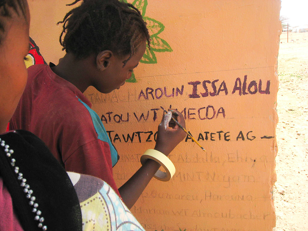 Development Through Education Mural, Goudoubo Refugee Camp, Burkina Faso, Mali - Colors of Connection (2014)